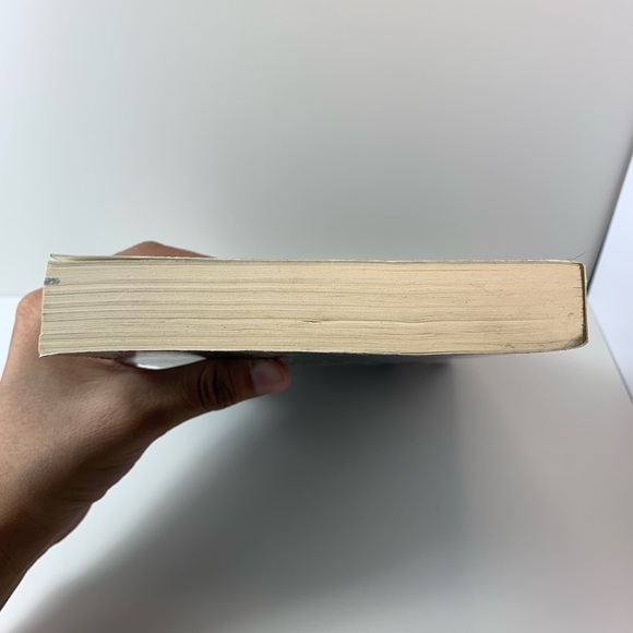 A Court of Thorns and Roses A Court of Frost and Starlight by Sarah J. Maas - Picture 7 of 12